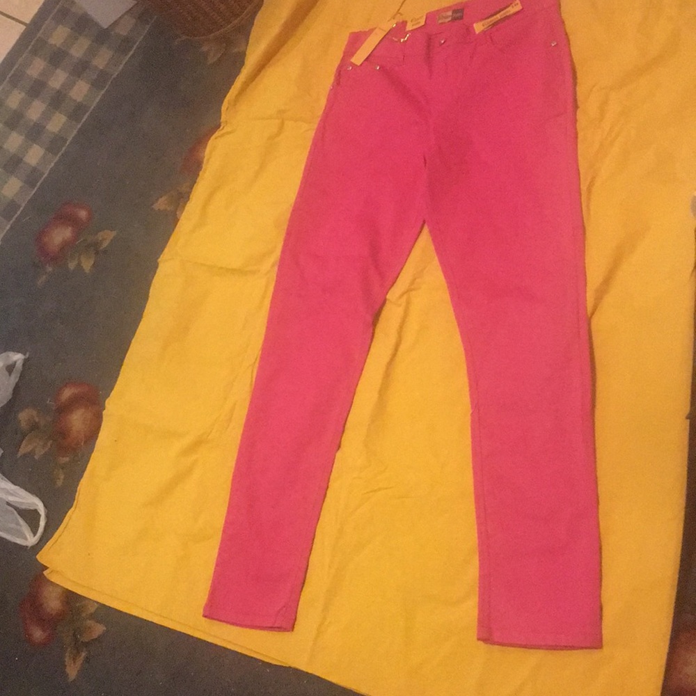 🔴JEANS CHAMS JEANS-NWT-Size 10 Pink w/ Sequined Pockets